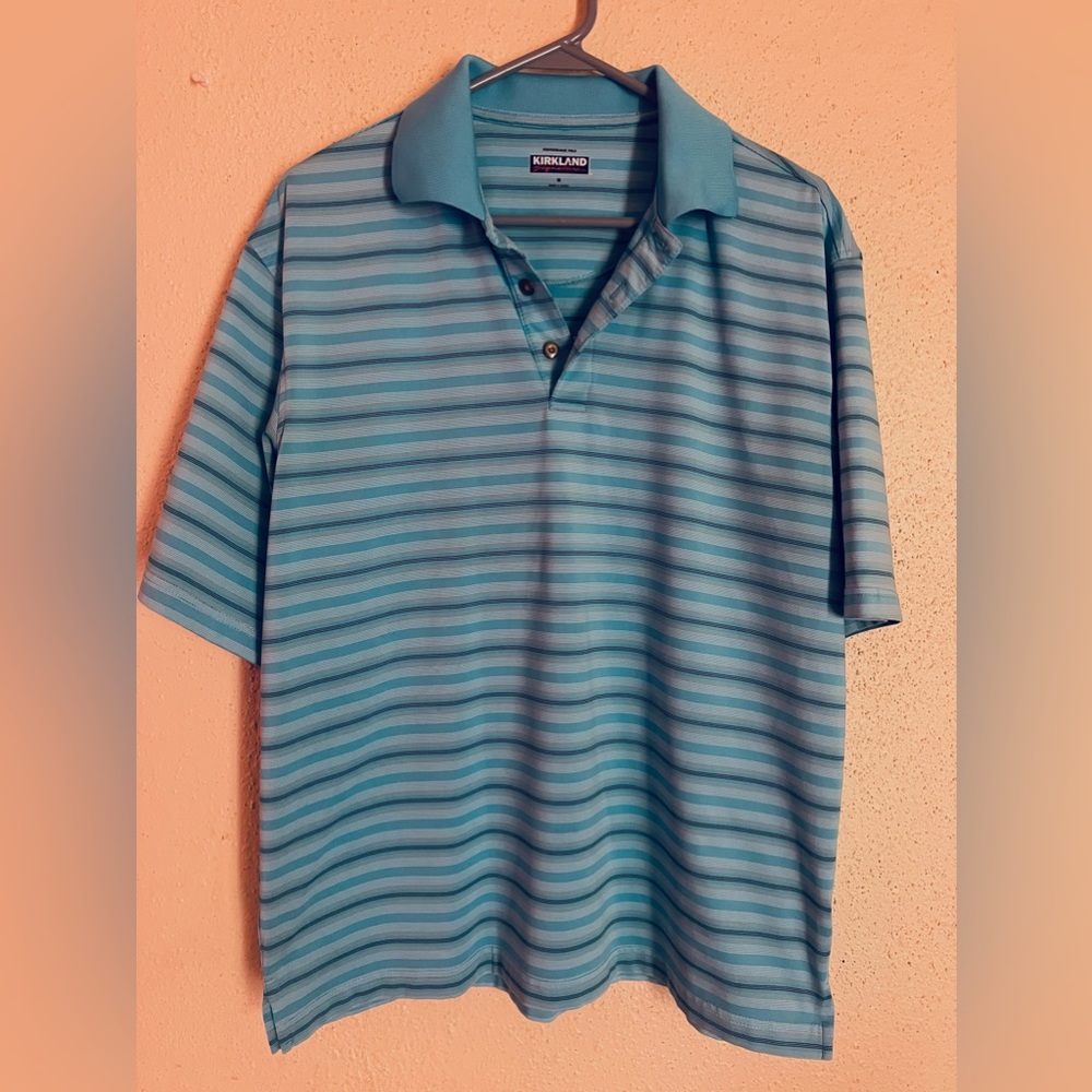Performance Polo Kirkland T-Shirt Size ( M )